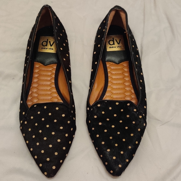 Dolce Vita Flats - Picture 1 of 3